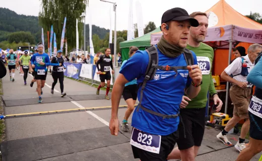 23 kilometry po górach. Zawodnicy pełni uśmiechów ruszyli na trasę [ZDJĘCIA] - 55